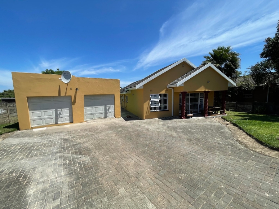 4 Bedroom Property for Sale in Haven Hills Eastern Cape